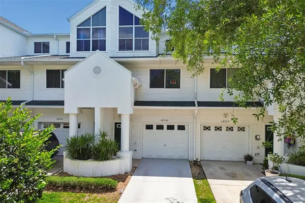 $379,900 | 14718 Seminole Trail, Seminole, FL 33776