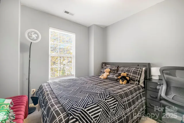 $330,000 | 9919 Treeside Lane, Matthews, NC 28105