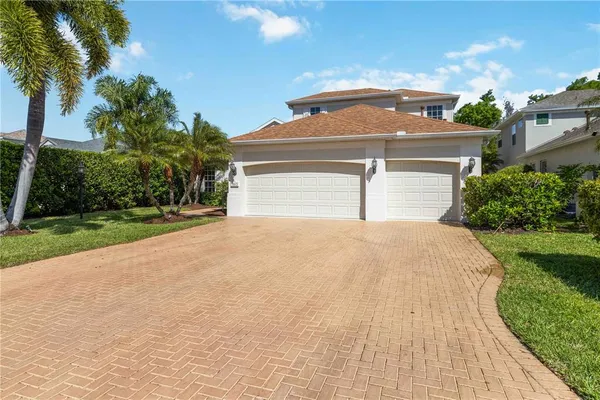 $649,999 | 7815 Ashley Circle, University Park, FL 34201