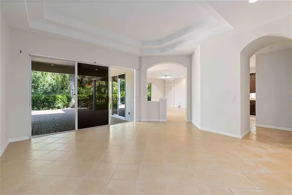 $649,999 | 7815 Ashley Circle, University Park, FL 34201