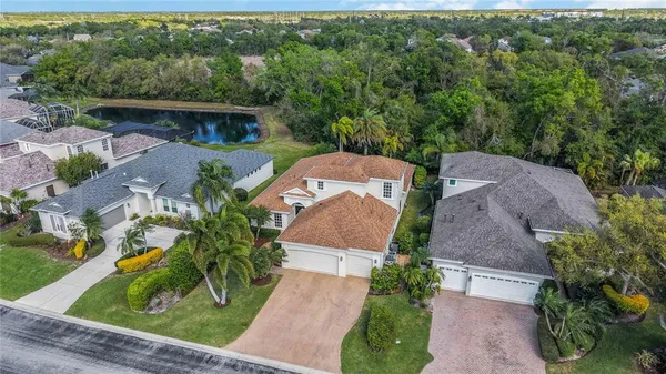 $649,999 | 7815 Ashley Circle, University Park, FL 34201