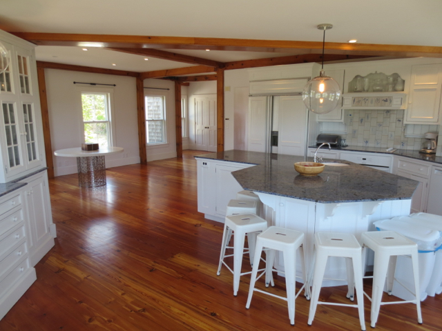 14 Bishops Rise Nantucket, MA 02554 - Photo 17 of 34 Gallery Image 17