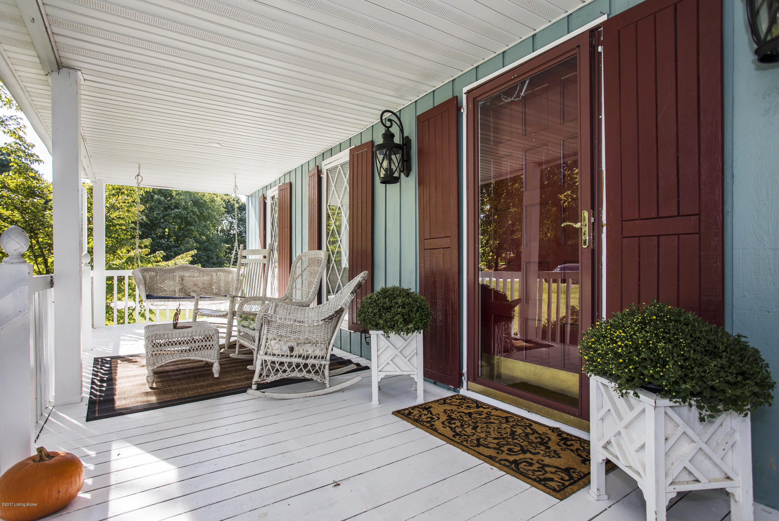 10903 Sun Ridge Road Goshen, KY 40026 - Photo 3 of 42 3-front porch