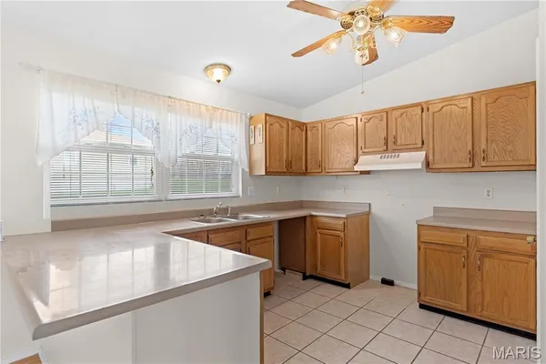 $279,900 | 2633 Jamison Drive, Alton, IL 62002