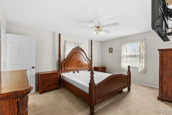 $279,900 | 2633 Jamison Drive, Alton, IL 62002