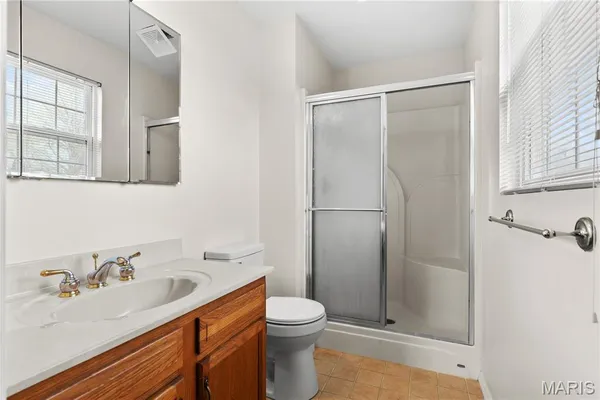 $279,900 | 2633 Jamison Drive, Alton, IL 62002