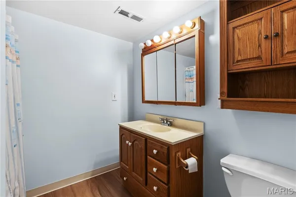 $279,900 | 2633 Jamison Drive, Alton, IL 62002