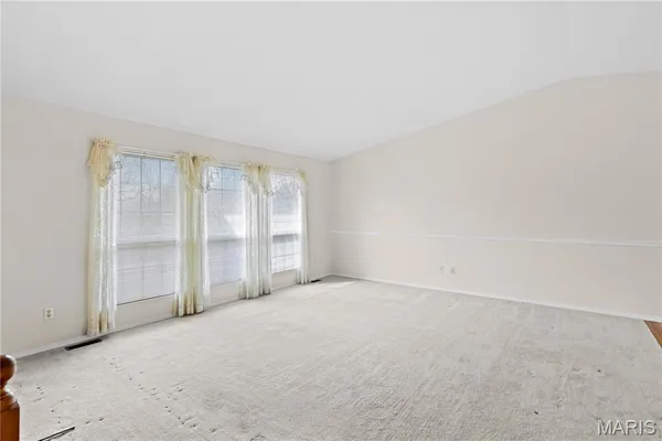 $279,900 | 2633 Jamison Drive, Alton, IL 62002