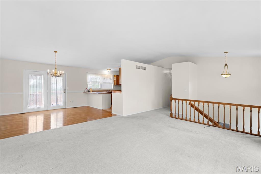 2633 Jamison Drive Alton, IL 62002 - Photo 8 of 35