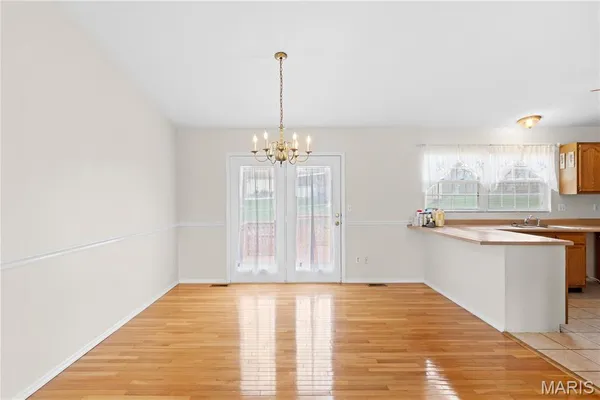 $279,900 | 2633 Jamison Drive, Alton, IL 62002