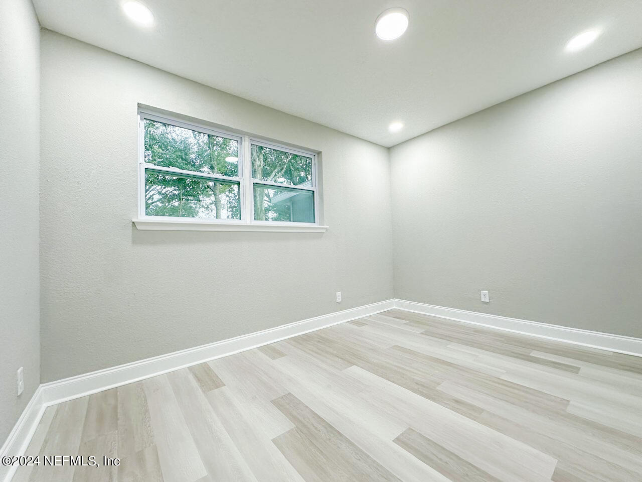 1913 Leon Road Jacksonville, FL 32246 - Photo 29 of 37 IMG-20240930-WA0030
