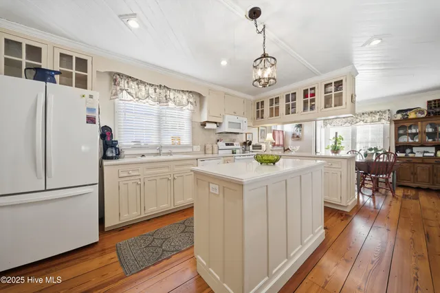 $475,000 | 103 South Moseley Street, Edenton, NC 27932