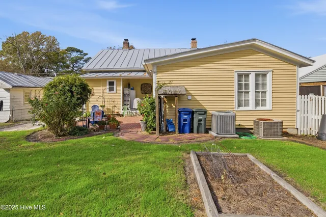 $475,000 | 103 South Moseley Street, Edenton, NC 27932