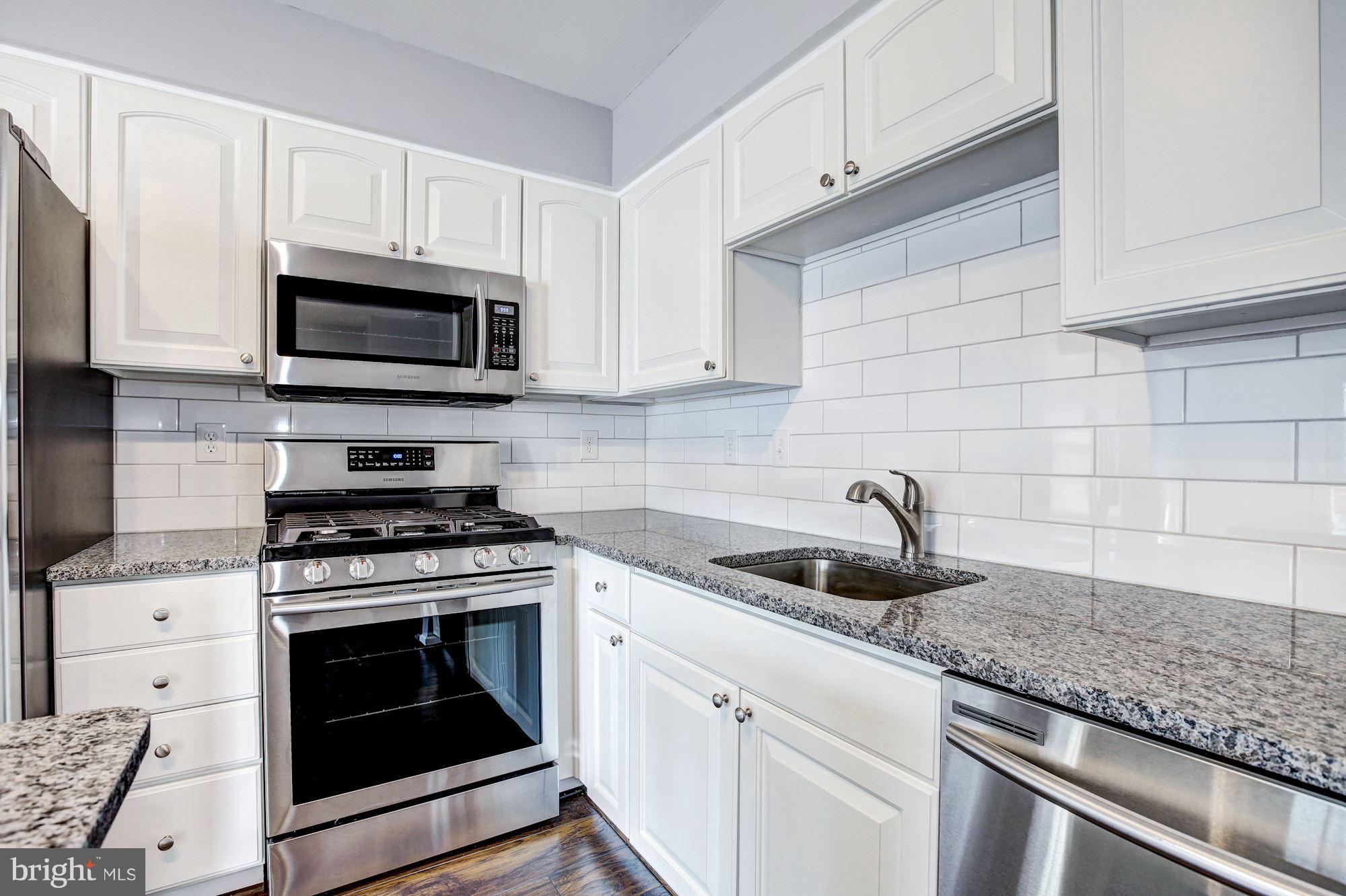4628 Ripley Manor Terrace Olney, MD 20832 - Photo 11 of 30 Kitchen