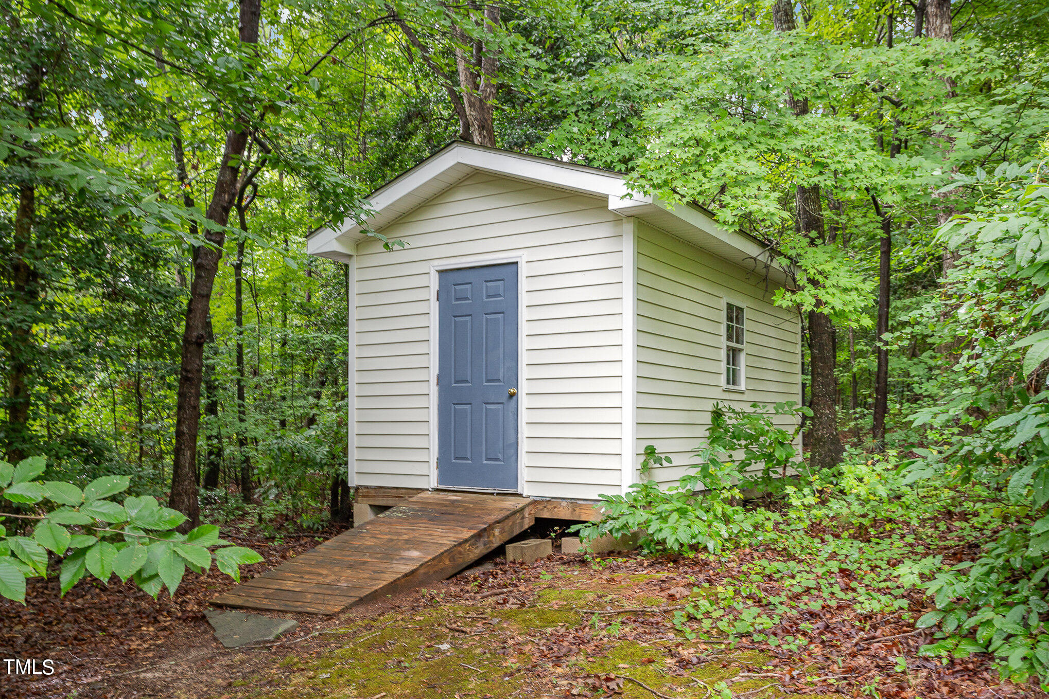 204 Beaver Ridge Way Benson, NC 27504 - Photo 27 of 27 011_img_0014-edit