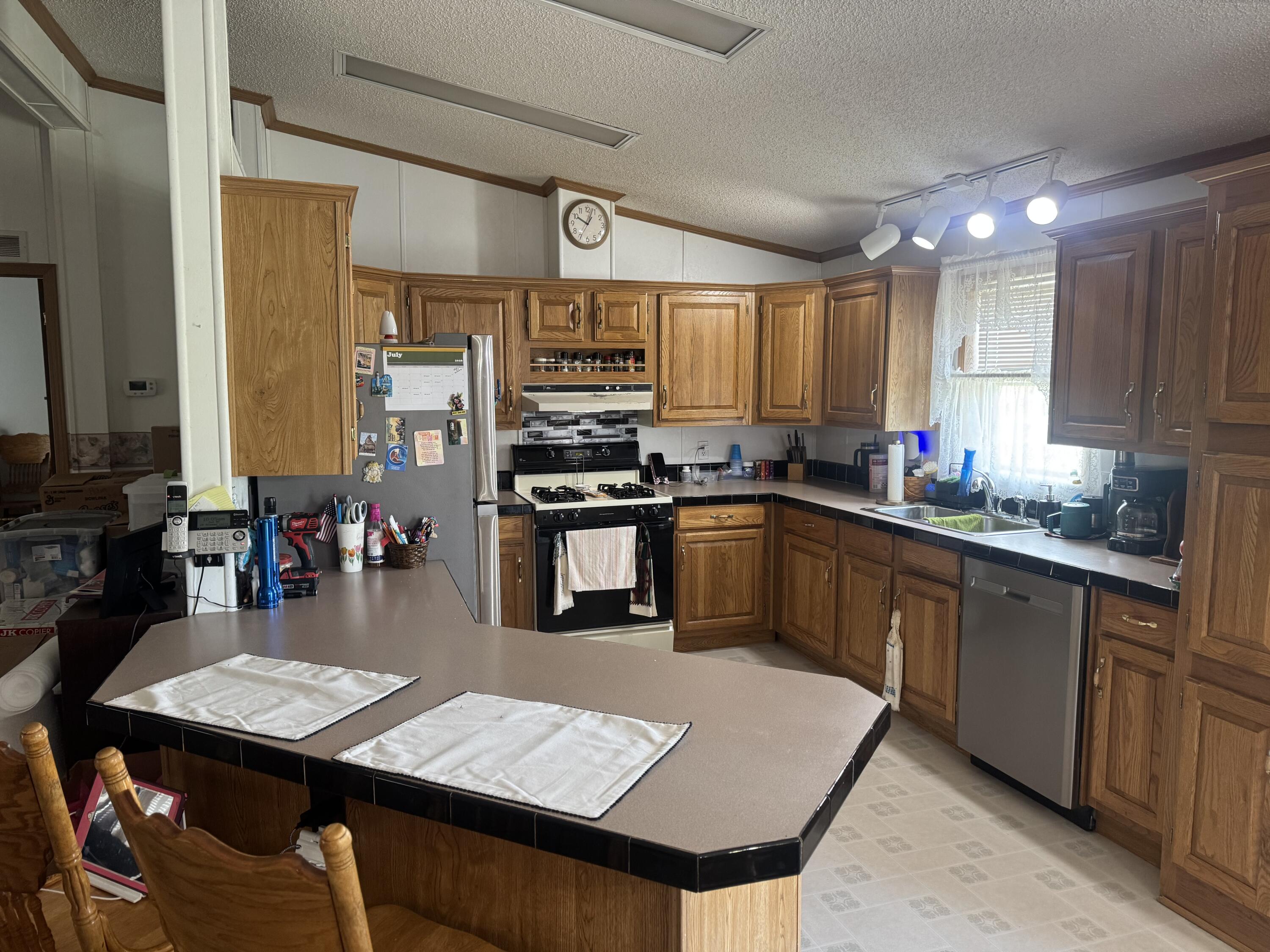 9244 Tawawa-Maplewood Road Maplewood, OH 45340 - Photo 3 of 9 IMG_6947
