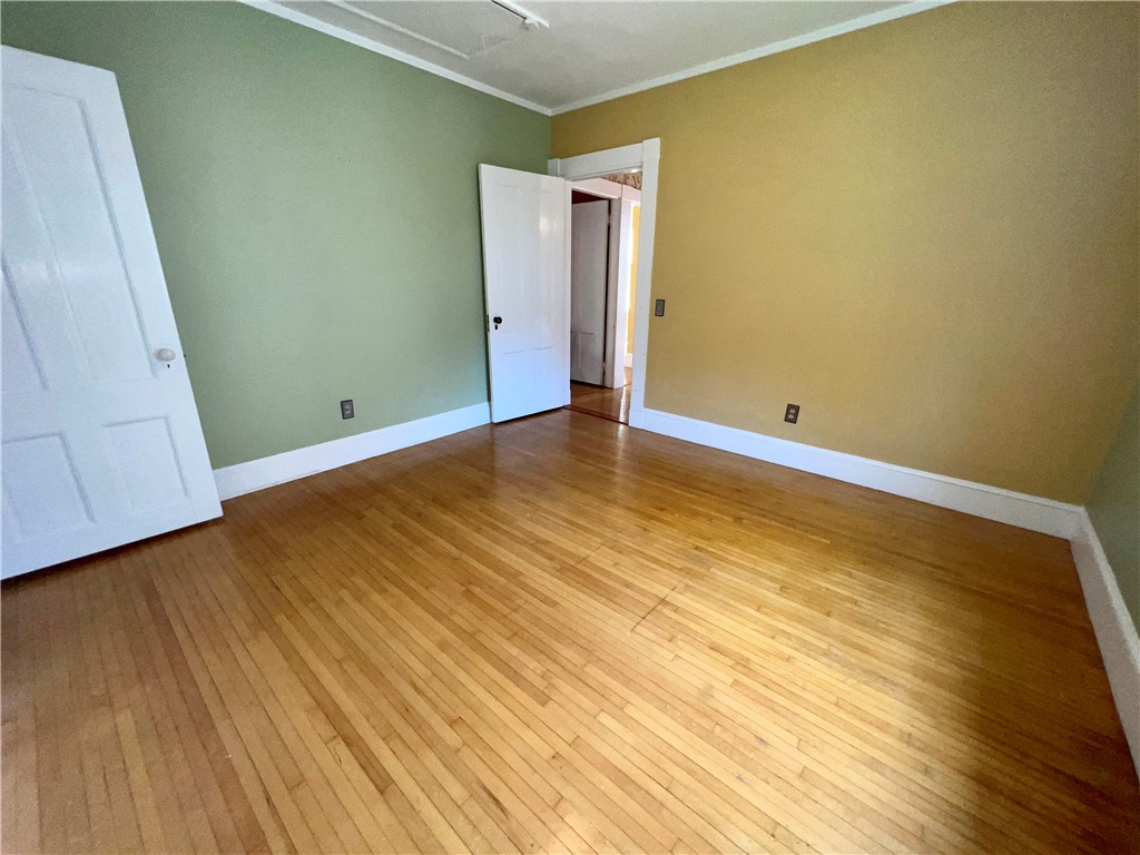 22 Channing Street Newport, RI 02840 - Photo 26 of 40 Den/bedroom