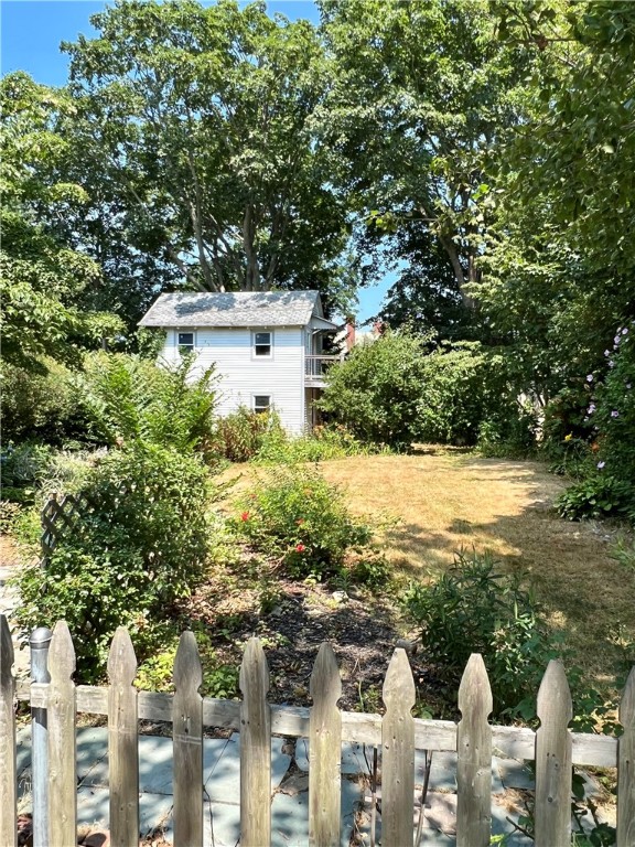 22 Channing Street Newport, RI 02840 - Photo 4 of 40 Outbuilding