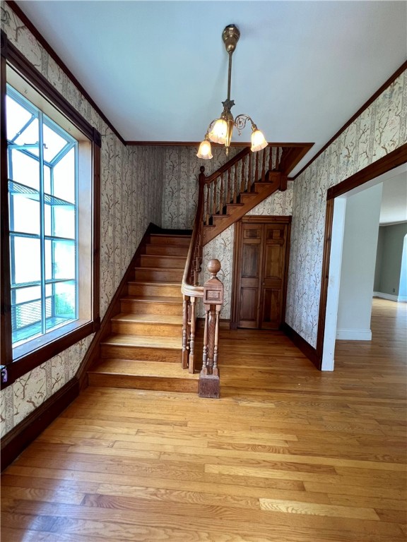 22 Channing Street Newport, RI 02840 - Photo 10 of 40 Entry foyer