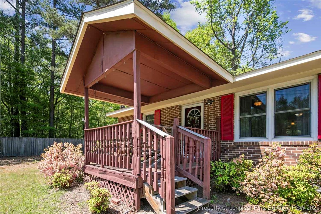 422 Porter Road Hope Mills, NC 28348 - Photo 3 of 25 Gallery Image 3