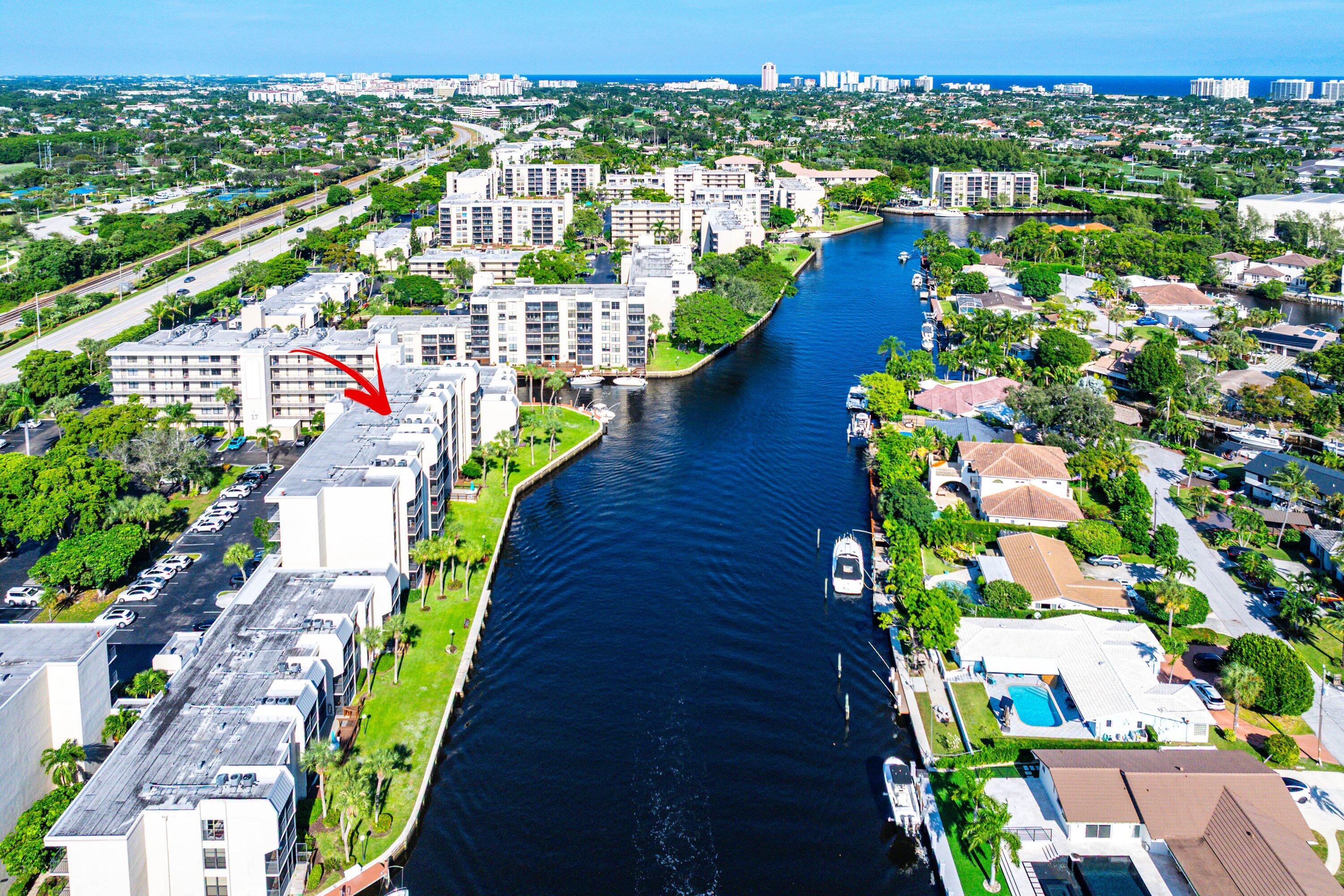 18 Royal Palm Way, Unit 109 Boca Raton, FL 33432 - Photo 35 of 43 a view of a city