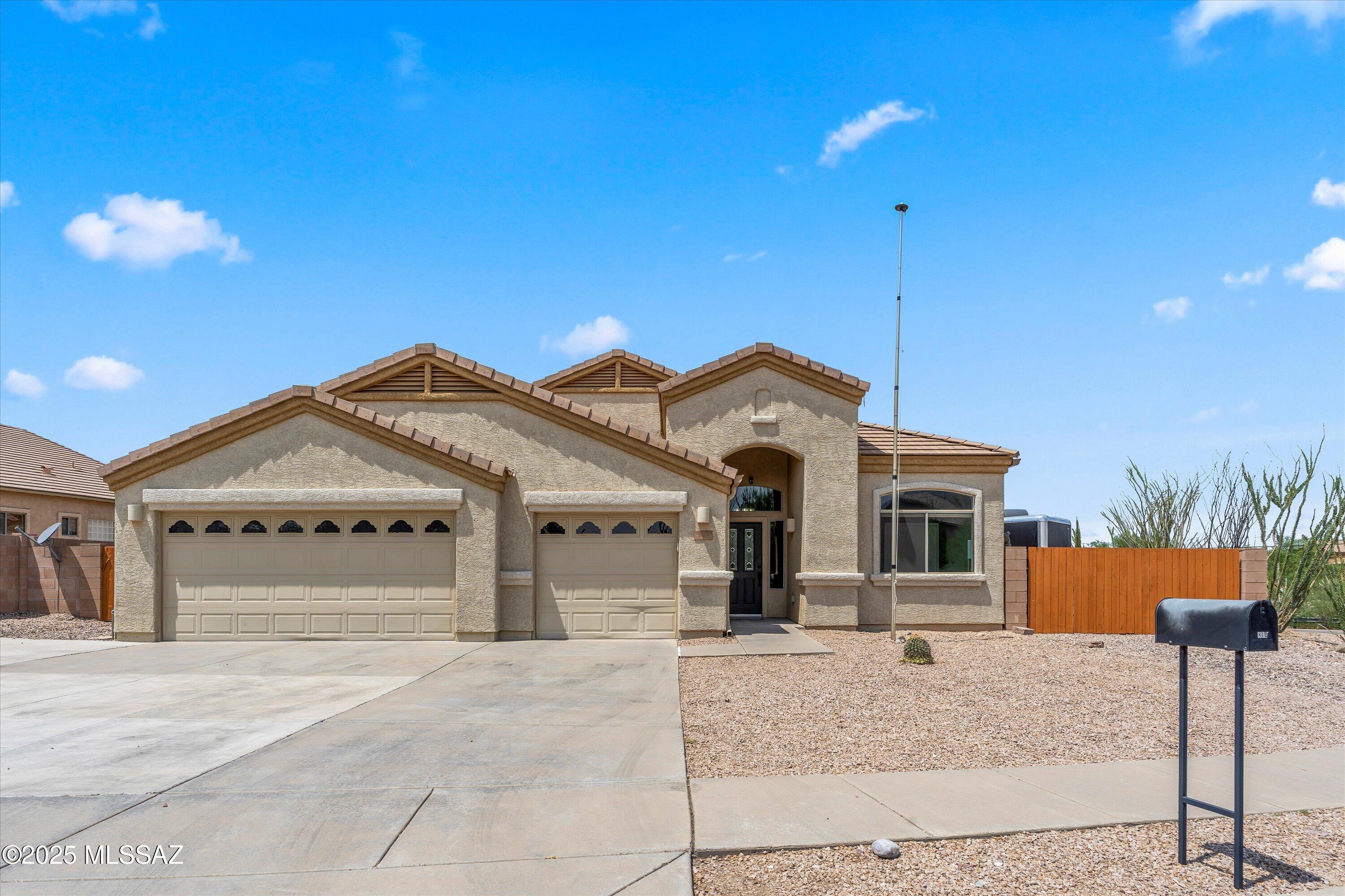 812 South Routh Place Vail, AZ 85641 - Photo 2 of 39 Gallery Image 2