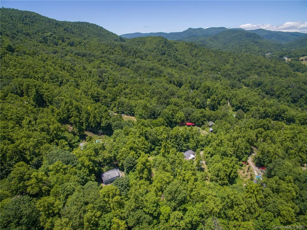 88 Johnny Marlow Road Fairview, NC 28730 - Photo 35 of 37 Gallery Image 35