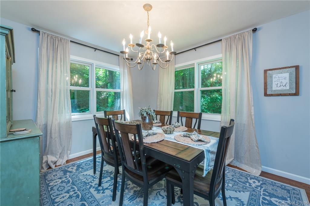 88 Johnny Marlow Road Fairview, NC 28730 - Photo 10 of 37 Gallery Image 10