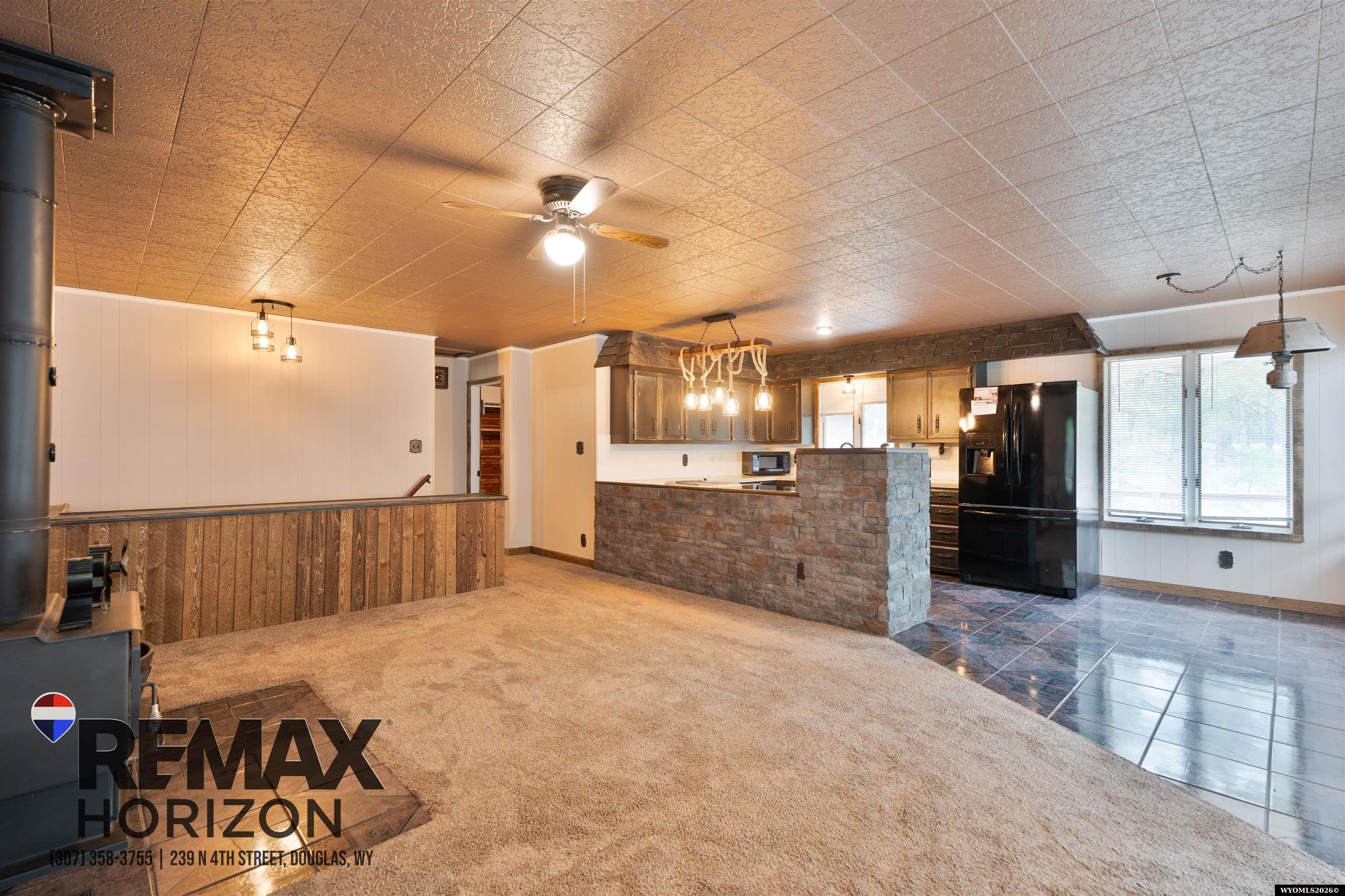 2928 Esterbrook Road Douglas, WY 82633 - Photo 14 of 42 Gallery Image 14