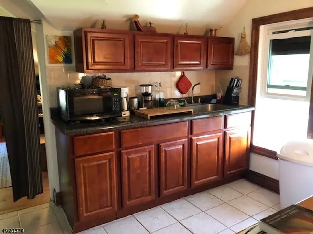 $1,775 | 232-238 Claremont Avenue, Unit 3, Verona, NJ 07044