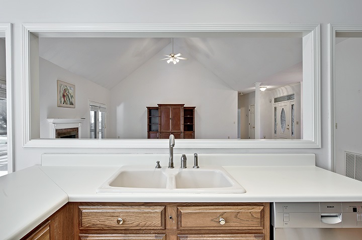 15081 Beacon Ridge Drive Seneca, SC 29678 - Photo 13 of 30 Gallery Image 13