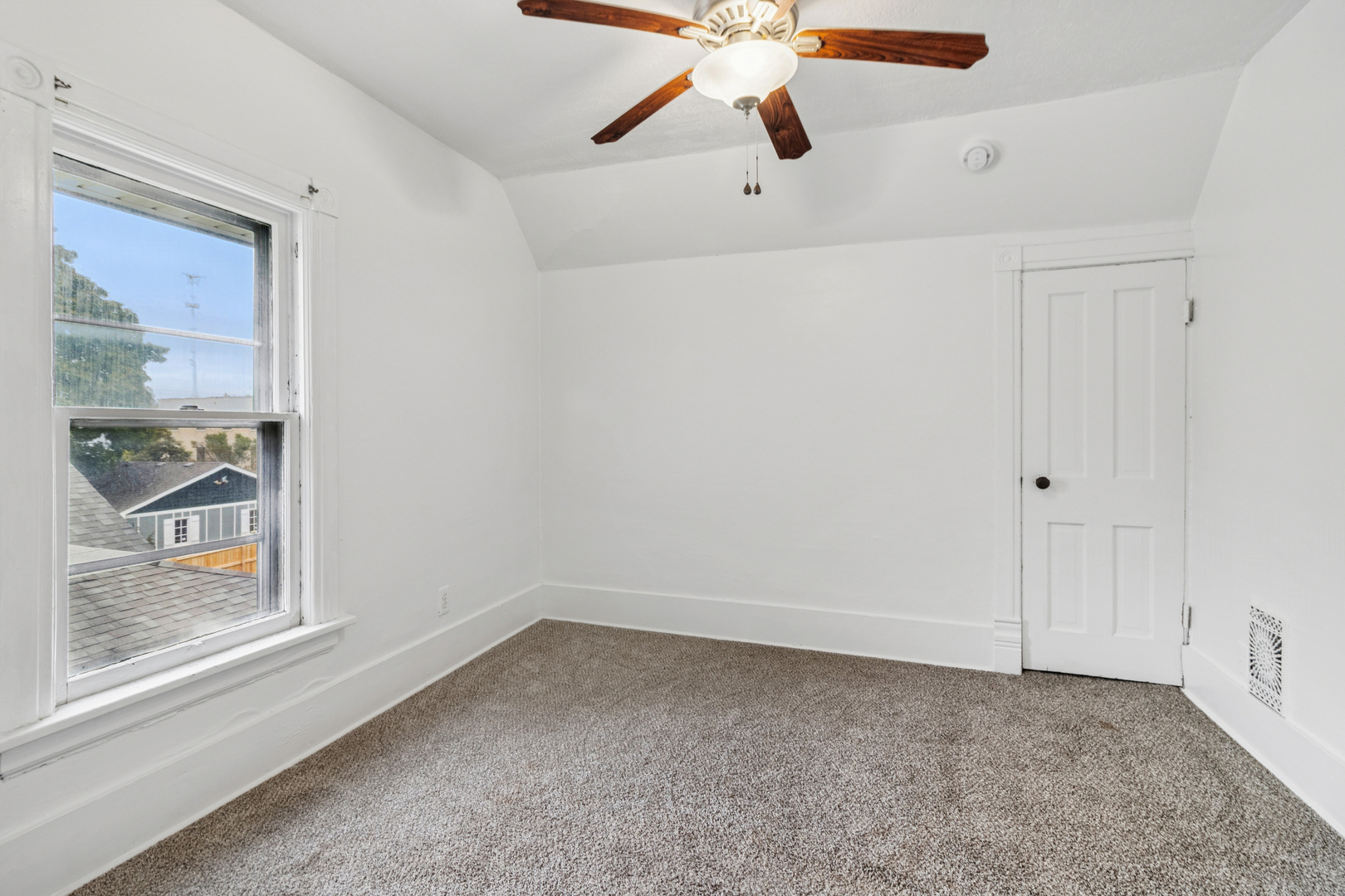 224 South Maple Street Sycamore, IL 60178 - Photo 12 of 20