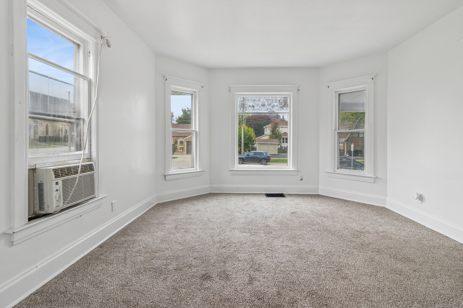 224 South Maple Street Sycamore, IL 60178 - Photo 3 of 20