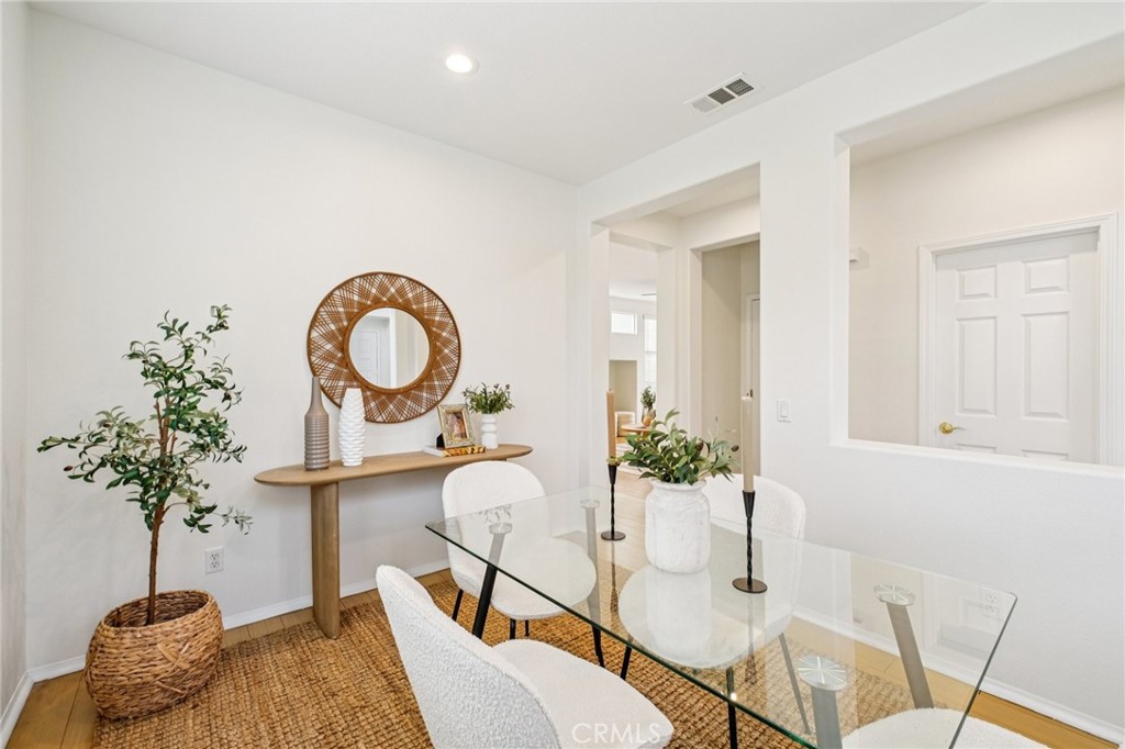 24150 View Pointe Lane Valencia, CA 91355 - Photo 13 of 60