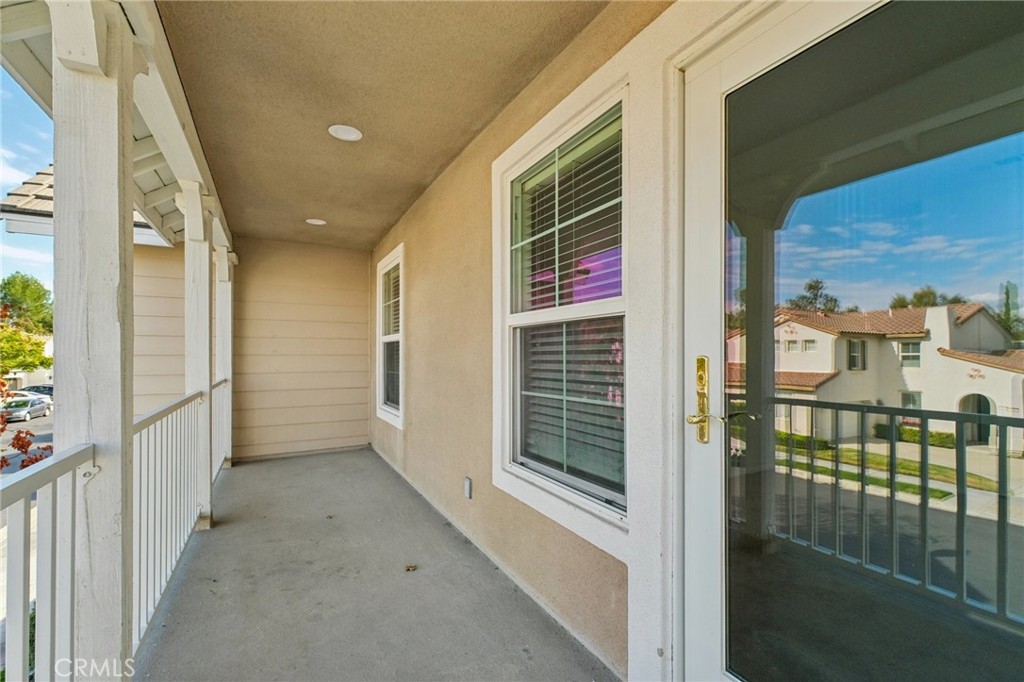 24150 View Pointe Lane Valencia, CA 91355 - Photo 33 of 60