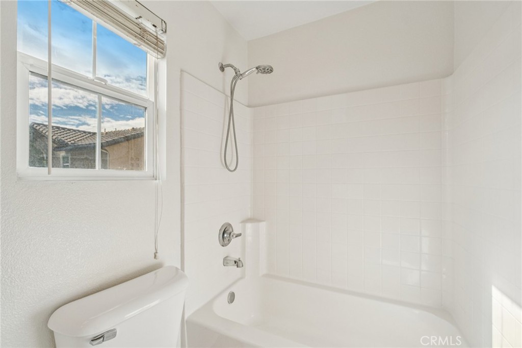 24150 View Pointe Lane Valencia, CA 91355 - Photo 38 of 60