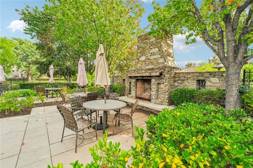 24150 View Pointe Lane Valencia, CA 91355 - Photo 56 of 60