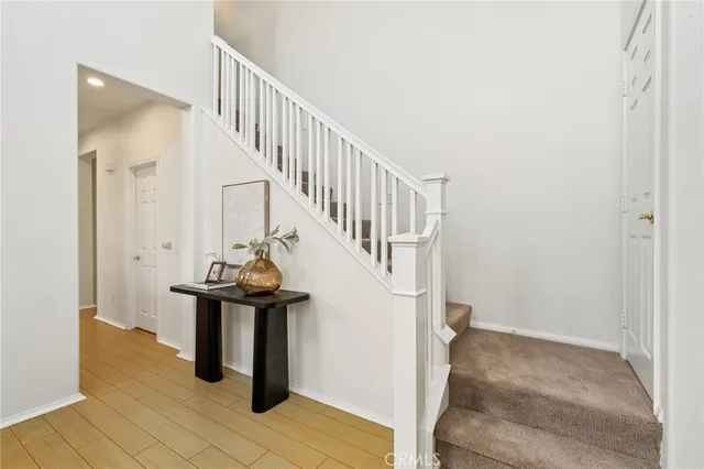 $849,900 | 24150 View Pointe Lane, Valencia, CA 91355