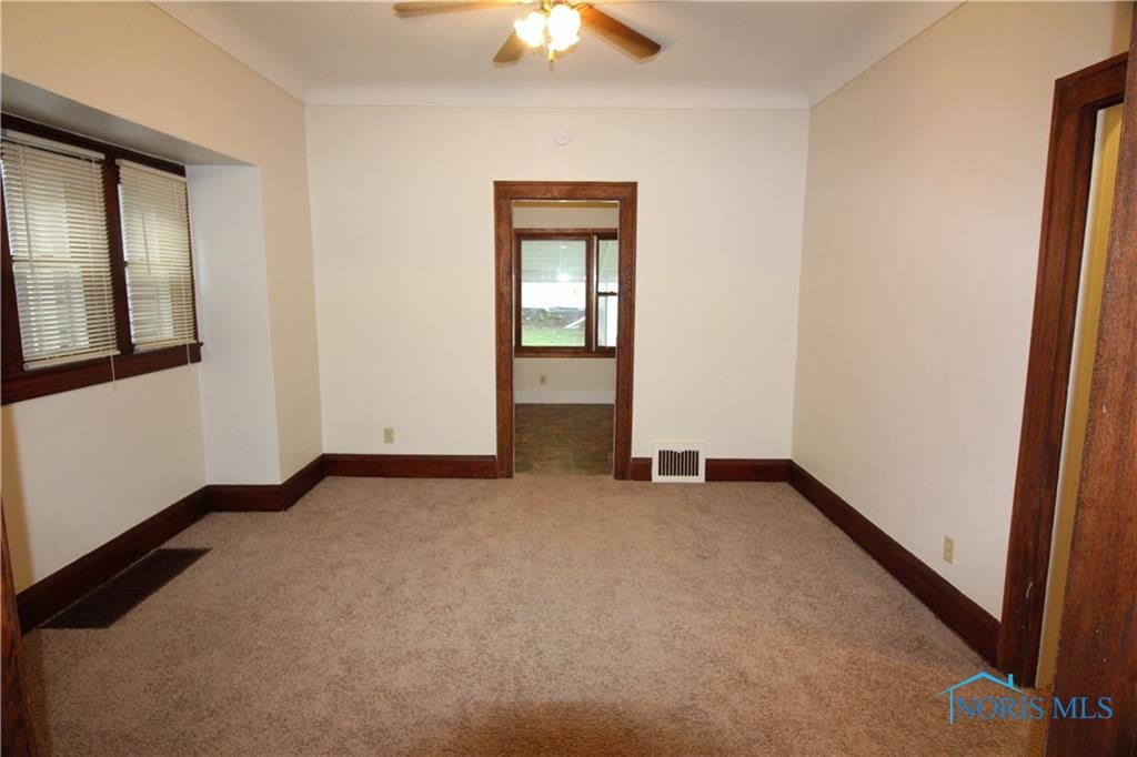 1922 Loxley Road Toledo, OH 43613 - Photo 5 of 19 Gallery Image 5