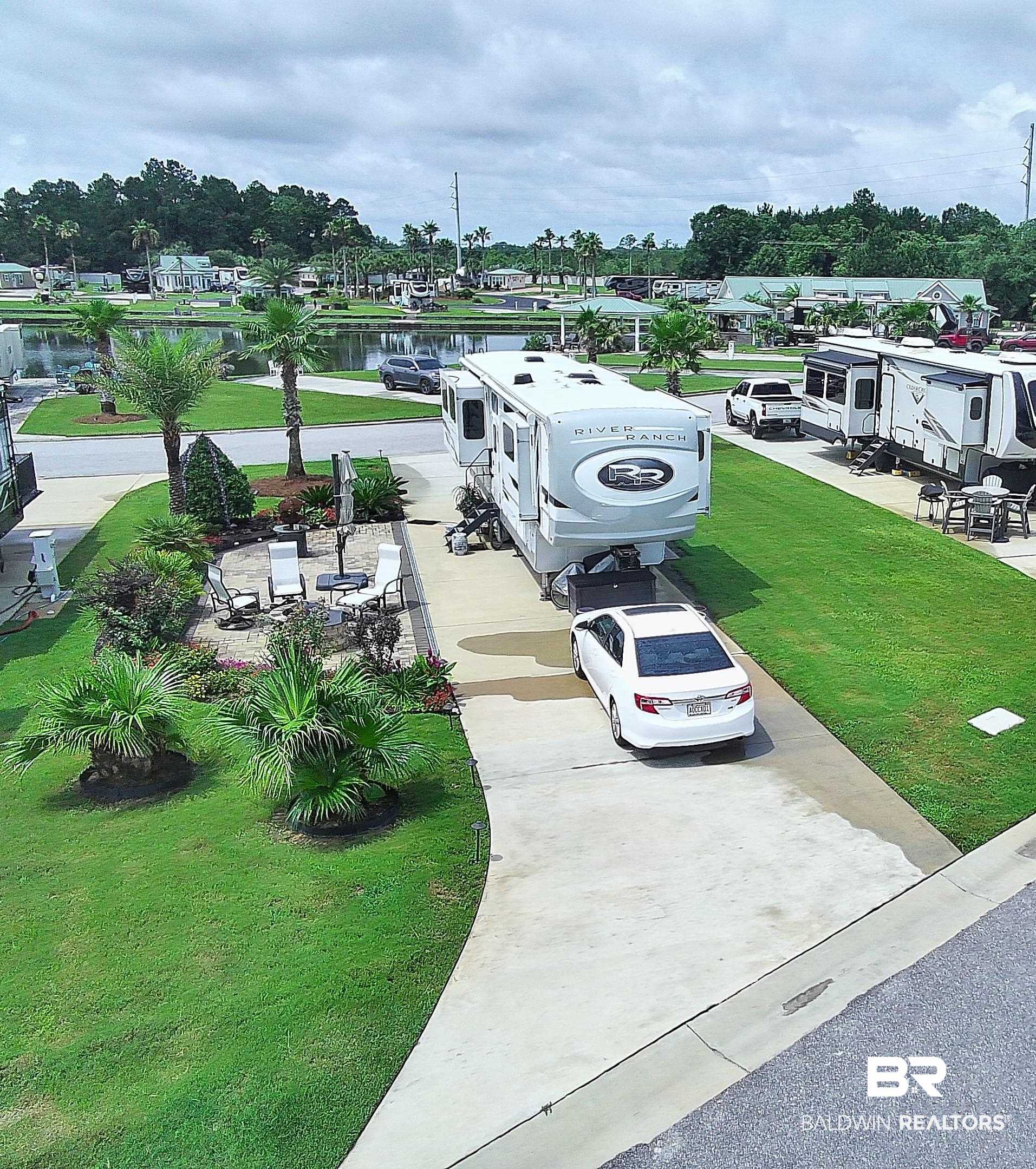 28101 Migratory Way Elberta, AL 36530 - Photo 3 of 19