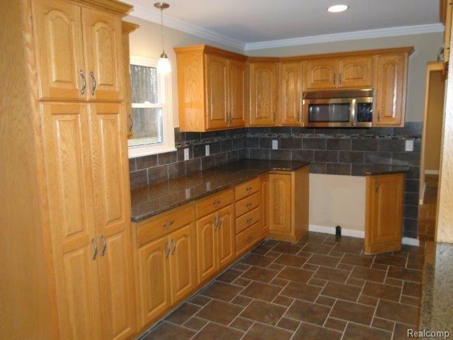 4664 Hegel Road Goodrich, MI 48438 - Photo 17 of 45 Kitchen 4