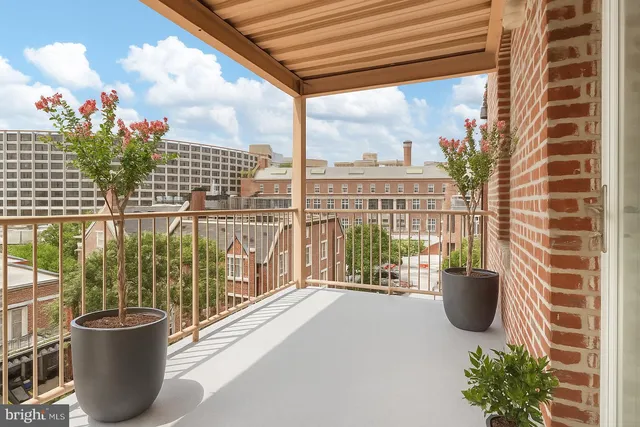 $469,900 | 1858 California Street Northwest, Unit 33, Washington, DC 20009