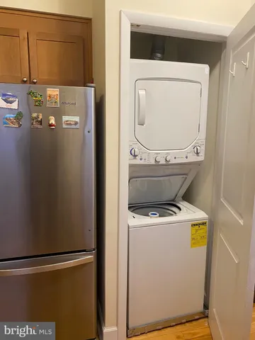 a bathroom with a sink and toilet