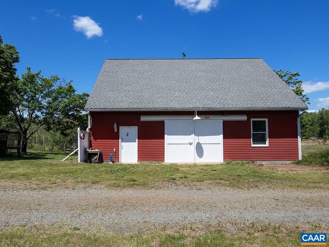 7230 Plank Road Afton, VA 22920 - Photo 26 of 37 a front view of house with yard