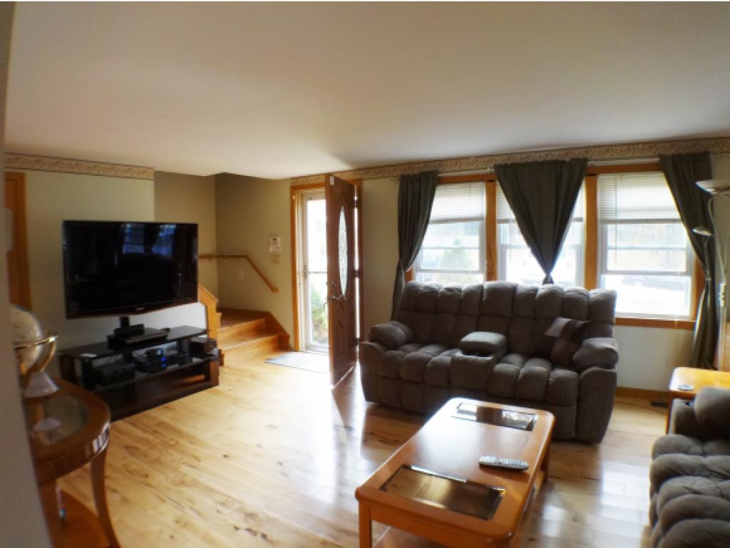 41 B Beechwood Road, Unit B Hudson, NH 03051 - Photo 3 of 21