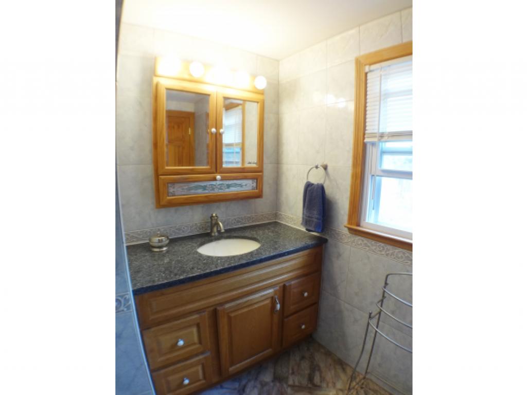 41 B Beechwood Road, Unit B Hudson, NH 03051 - Photo 10 of 21