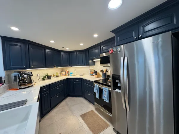 $5,000 | 3150 North Hwy A1A, Unit 301, Hutchinson Island, FL 34949