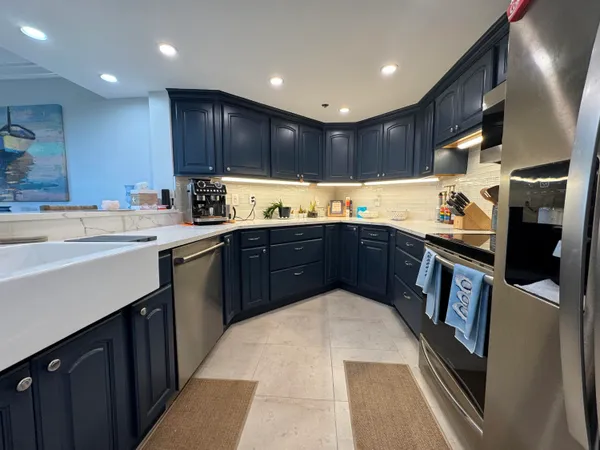 $5,000 | 3150 North Hwy A1A, Unit 301, Hutchinson Island, FL 34949