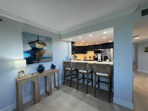 $5,000 | 3150 North Hwy A1A, Unit 301, Hutchinson Island, FL 34949