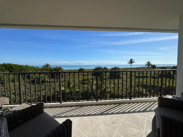 $5,000 | 3150 North Hwy A1A, Unit 301, Hutchinson Island, FL 34949